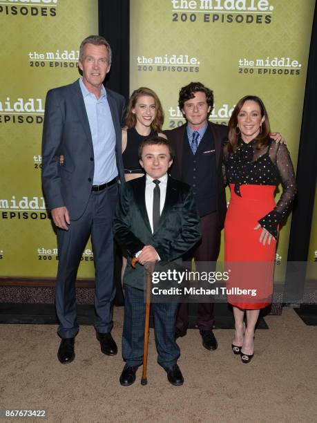 499 Neil Flynn Eden Sher Neil Flynn Photos High Res Pictures Getty 499-neil-flynn-eden-sher-neil-flynn-photos-high-res-pictures-getty