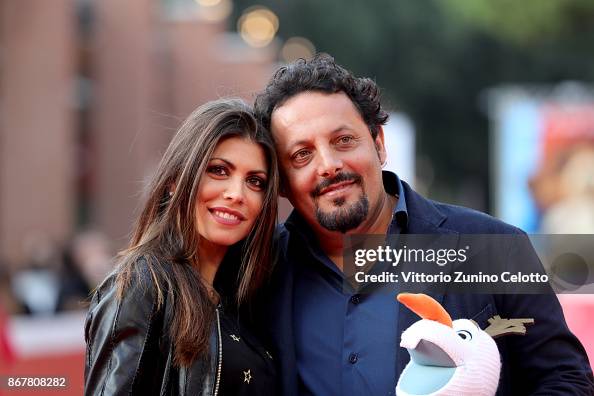 Enrico Brignano and Flora Canto walk a red carpet for 'Frozen -... News
