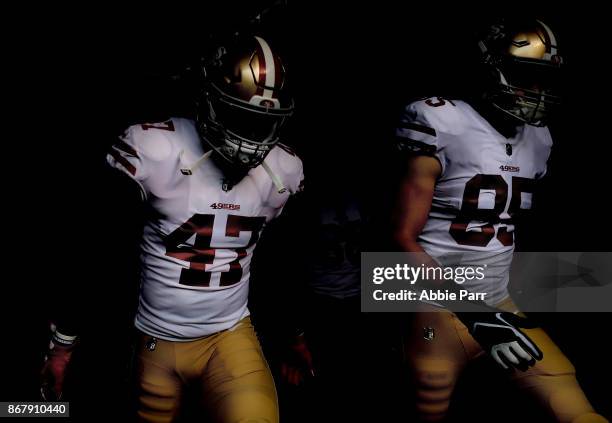 George Gilbert Nfl 353 Jimmie Gilbert Photos & High Res Pictures - Getty Images