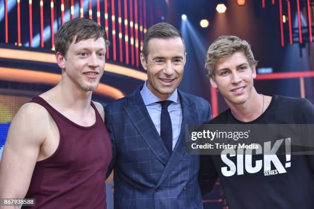 Fabio Wibmer, Kai Pflaume and Raffael Armbruster during the TV show 'Klein gegen Gross - Das unglaubliche Duell' at Studio Berlin on October 29, 2017...