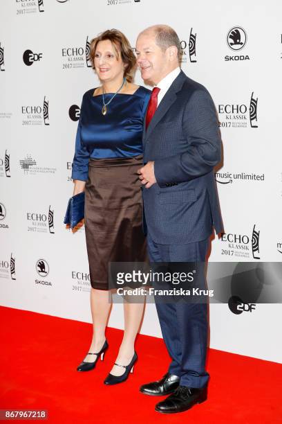 Mayor of Hamburg, Olaf Scholz and his wife Britta Ernst attend the ECHO Klassik 2017 at Elbphilharmonie on October 29, 2017 in Hamburg, Germany.
