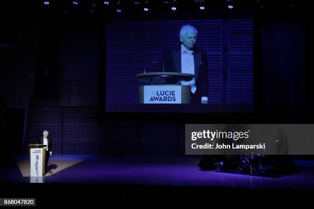 Recipient of Achievement in Photojournalism Award, Steve Schapiro speaks at the 15th Annual Lucie Awards at Carnegie Hall on October 29, 2017 in New...