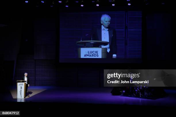 Recipient of Achievement in Photojournalism Award, Steve Schapiro speaks at the 15th Annual Lucie Awards at Carnegie Hall on October 29, 2017 in New...