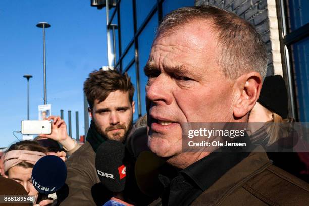 Deputy assistant commissioner Jens Moeller Jensen at Copenhagen Police holds a press briefing where he explains that Peter Madsen admits dismembering...