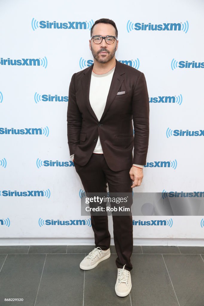 Celebrities Visit SiriusXM - October 30, 2017