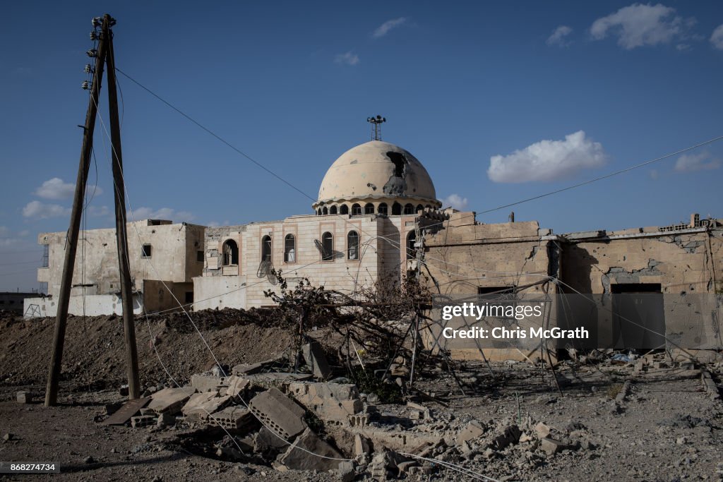 Raqqa A destroyed mosque is seen in the western neighborhood of Jazrah on ...