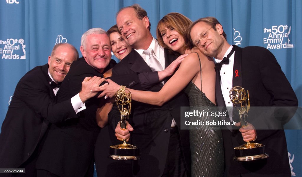 Kelsey Grammer Frasier TV Show Cast at 50th Annual Emmy Awards 1998