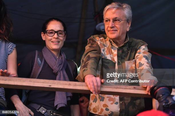 Brazilian singer Caetano Veloso and actress Soniia Braga attend a rally at the Povo sem Medo in support of the 7,000 families -members of the...