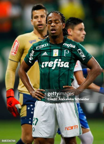 Keno of Palmeiras reacts during the match between Palmeiras and Cruzeiro for the Brasileirao Series A 2017 at Allianz Parque Stadium on October 30,...