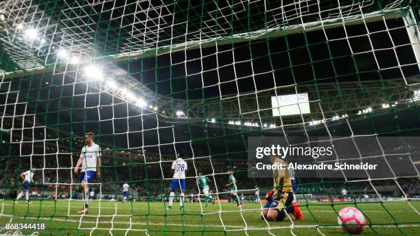 Fabio, goalkeeper of Cruzeiro reacts during the match between Palmeiras and Cruzeiro for the Brasileirao Series A 2017 at Allianz Parque Stadium on...