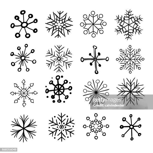ilustrações de stock, clip art, desenhos animados e ícones de hand drawn snowflakes - black and white christmas