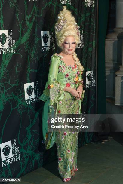 Bette Midler attends Bette Midler's 2017 Hulaween Event Benefiting The New York Restoration Project at Cathedral of St. John the Divine on October...