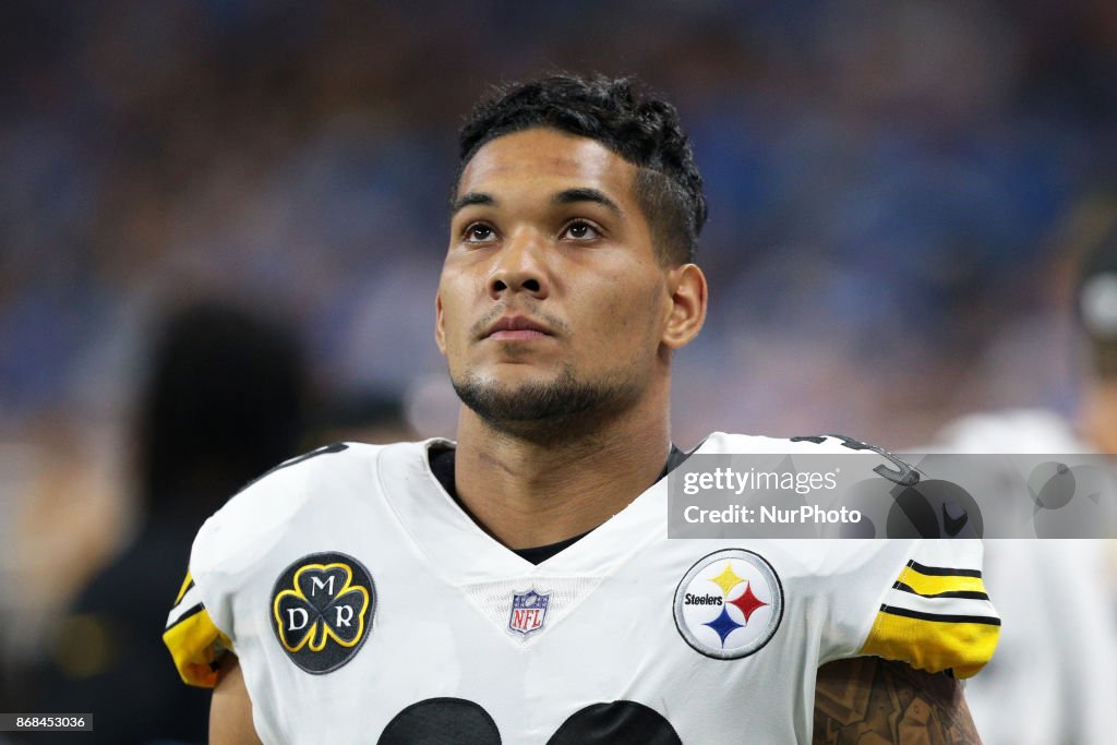 Pittsburgh Steelers v Detroit Lions