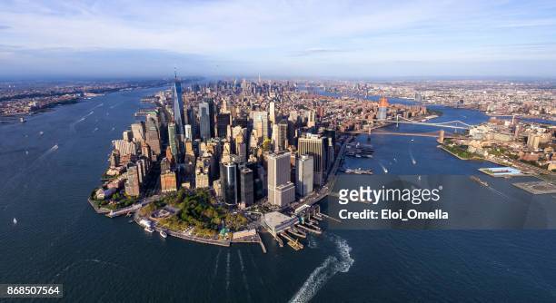 helicopter aerial view of manhattan - lower manhattan stock pictures, royalty-free photos & images