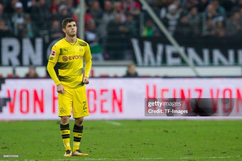 Hannover 96 v Borussia Dortmund - German Bundesliga