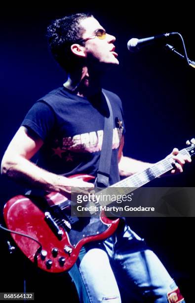 Welsh singer-songwriter and guitarist Kelly Jones of the Stereophonics performs on stage at the Shepherd's Bush Empire, London, 28 March 2001.