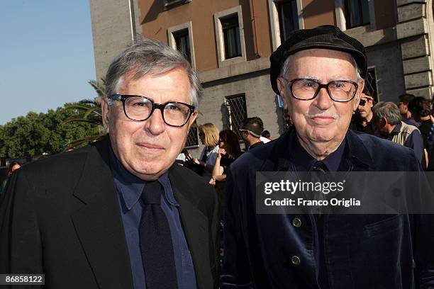 Italian directors Vittorio Taviani and Paolo Taviani E arrive for the David di Donatello Movie Awards at the Auditorium della Conciliazione on May 8,...