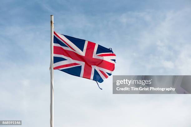 union jack flag - mawgan porth fotografías e imágenes de stock