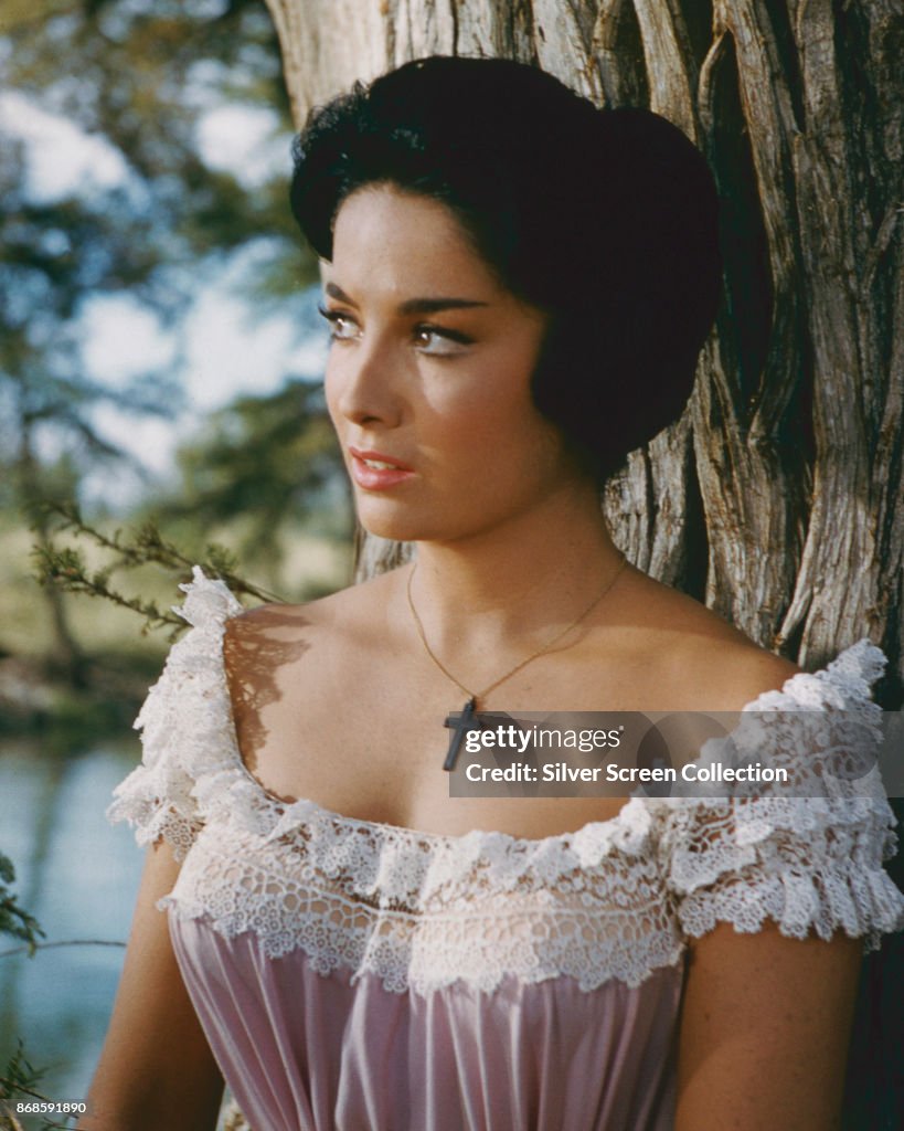 Linda Cristal In 'The Alamo'