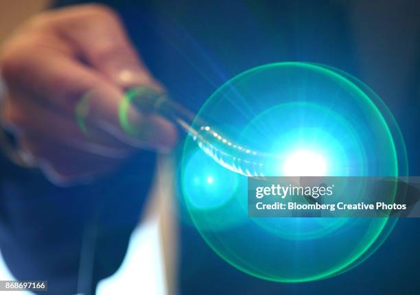 a light emitting diode (led) on an endoscope - endoscopio fotografías e imágenes de stock