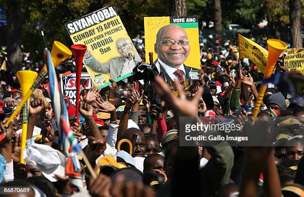 Thousands of ANC supporters attend the inauguration ceremony of Jacob Zuma on May 9, 2009 in Pretoria, South Africa. Jacob Gedleyihlekisa Zuma is...