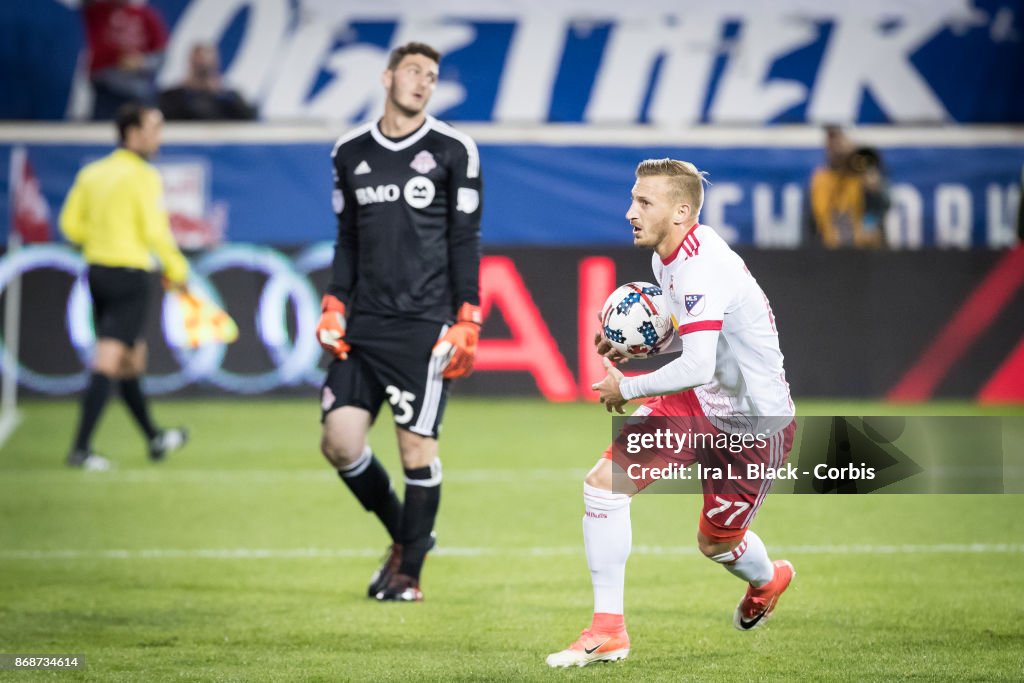 MLS Cup Playoff match New York Red Bulls v Toronto FC