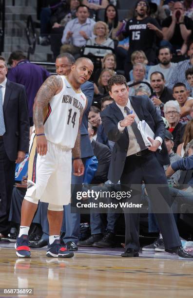 Associate head coach Darren Erman of the New Orleans Pelicans coaches Jameer Nelson against the Sacramento Kings on October 26, 2017 at Golden 1...