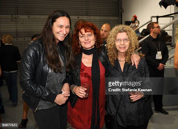 Bettina Korek, Emi Fontana and Barbara Kruger attend MOCA's Fresh Silent Auction at the Museum Of Contemporary Art on May 9, 2009 in Los Angeles,...