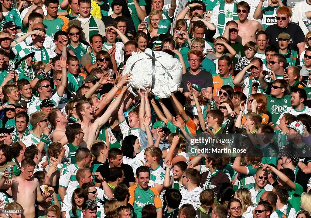 Werder Bremen v Hamburger SV - Bundesliga