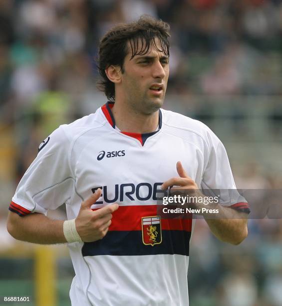 Diego Milito of Genoa during the Serie A match between Atalanta and Genoa at the Stadio Azzurri D`Italia on May 10, 2009 in Bergamo, Italy.