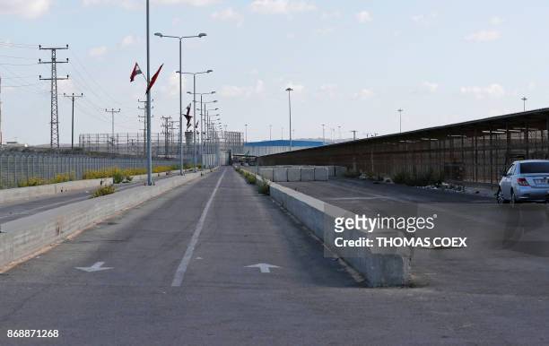 Picture shows the walking path leading into the Gaza Strip after the Israeli-controlled Erez crossing , on November 1, 2017 in Beit Hanun, the...