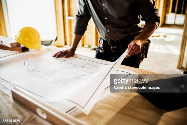 huis gebouw - house blueprint stockfoto's en -beelden