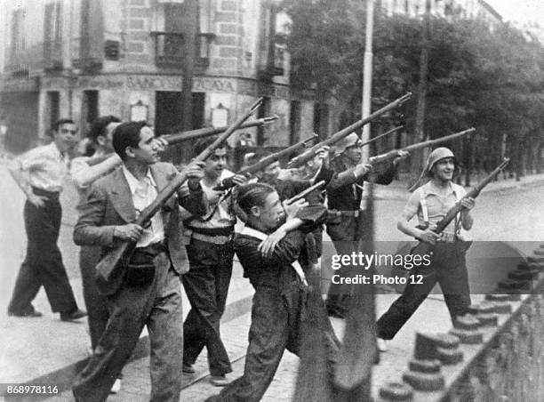 Republican soldiers in Spain during a Spanish Civil war battle 1937.