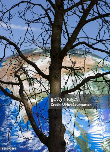 Climate Conference in Bonn. In the approximately 20m high walk-in globe "Climate Planet" will be fully informed about climate change and its...