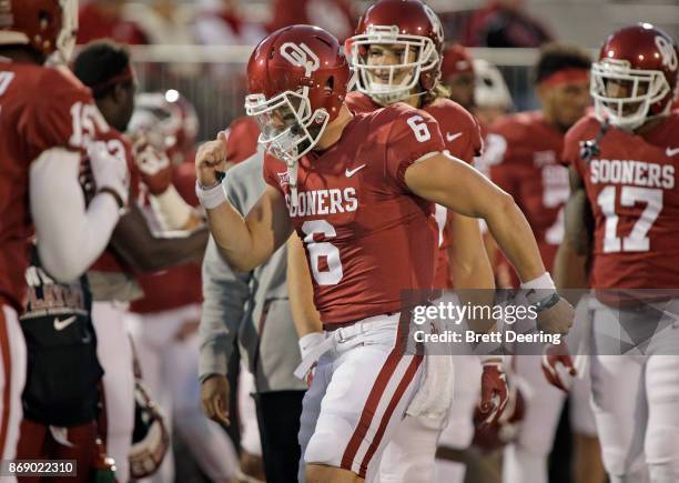 Quarterback Baker Mayfield of the Oklahoma Sooners dances before the game against the Texas Tech Red Raiders at Gaylord Family Oklahoma Memorial...