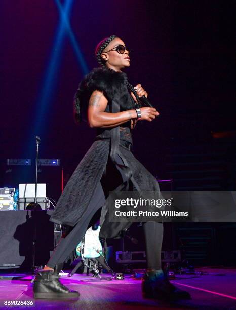 67 R&B Group Total Stock Photos, High-Res Pictures, and Images - Getty ...