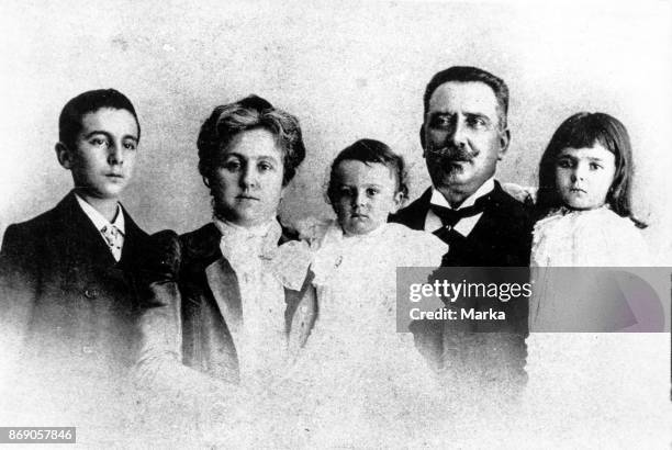 Fernando Pessoa and Family.