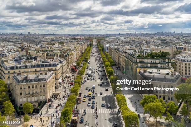 champs-élysées aerial view - champs elysees quarter stock pictures, royalty-free photos & images