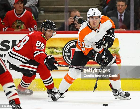 Philadelphia Flyers v Chicago Blackhawks Philadelphia Flyers v Chicago Blackhawks