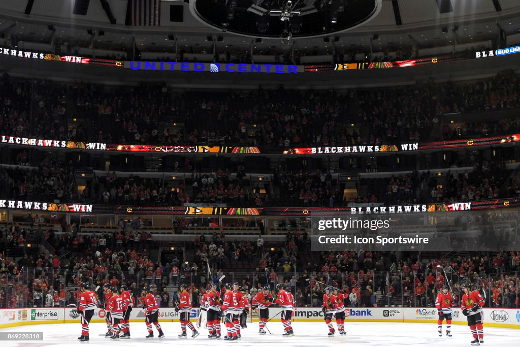 NHL: NOV 01 Flyers at Blackhawks