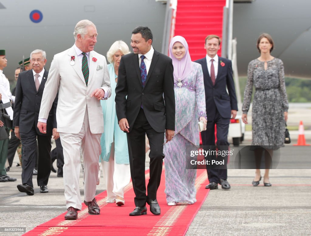 The Prince Of Wales & Duchess Of Cornwall Visit Singapore, Malaysia, Brunei And India - Day 4