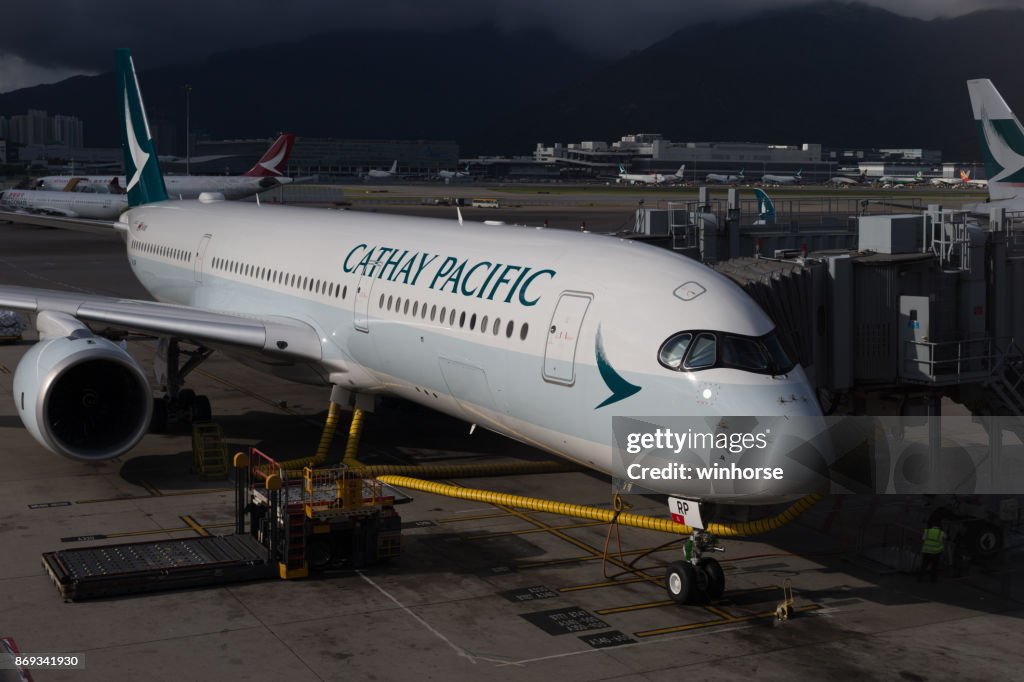 Aeronaves de Cathay Pacific Airbus A350-900 en Hong Kong