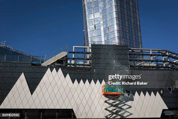 Triangular Big Cladding Triangular Junction Photos and Premium High Res Pictures - Getty Images