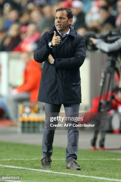 Villarreal's Spanish coach Javier Calleja gestures during the UEFA Europa League group A football match Slavia Prague v Villarreal in Prague on...