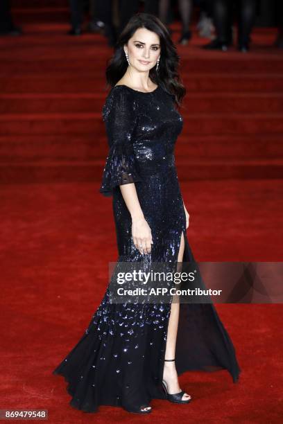 Spanish actress Penelope Cruz poses upon arrival to attend the world premiere of the film 'Murder on the Orient Express' at the Royal Albert Hall in...