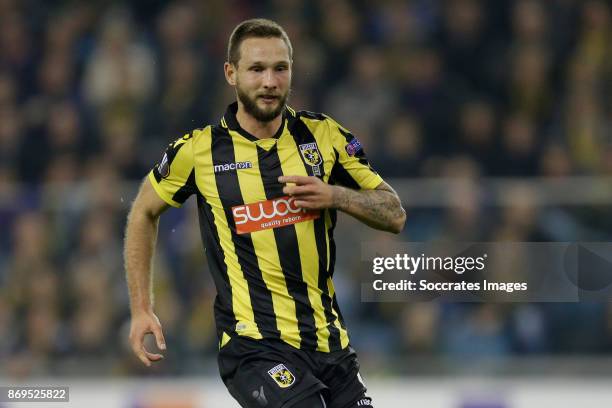 Tim Matavz of Vitesse during the UEFA Europa League match between Vitesse v Zulte Waregem at the GelreDome on November 2, 2017 in Arnhem Netherlands