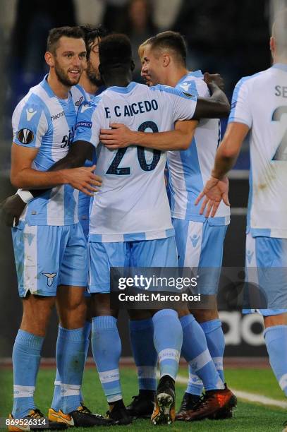 Marco Parolo of SS Lazio celebrates the opening goal during the UEFA Europa League group K match between Lazio Roma and OGC Nice at Stadio Olimpico...