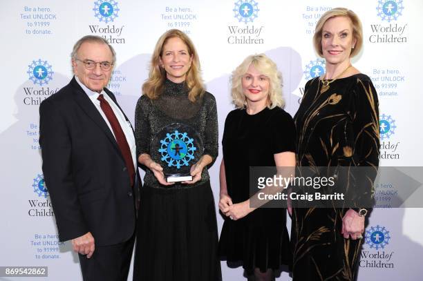 World of Children Co-Founder, Event Co-Chair Harry Leibowitz, Board of Governors' Award Honoree, New York Community Leader Ann O'Malley, Presenter...