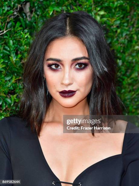 Shay Mitchell Pictures Photos and Premium High Res Pictures - Getty Images