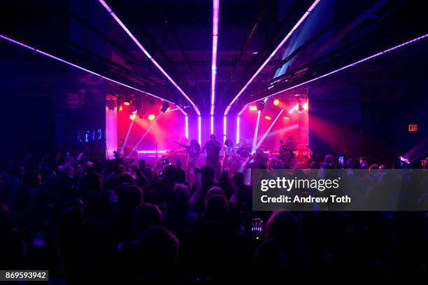 Flo Rida performs onstage at the Samsung annual charity gala 2017 at Skylight Clarkson Sq on November 2, 2017 in New York City.